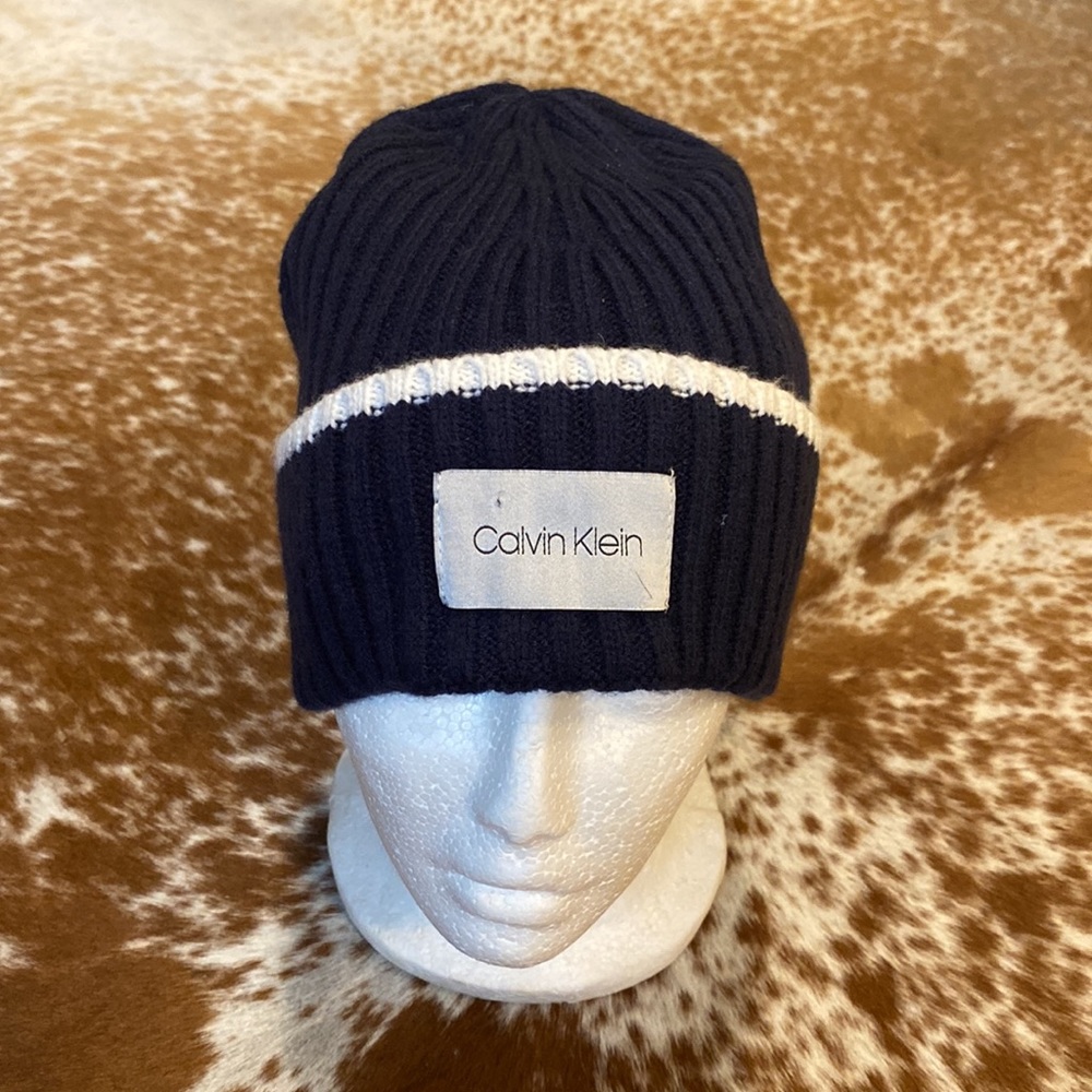 19 Calvin Klein Navy Acrylic beanie